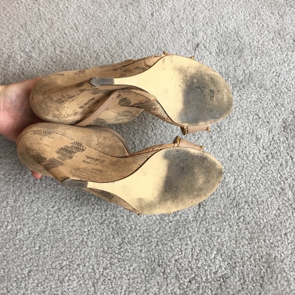 Shoes - Picture 2 of 6